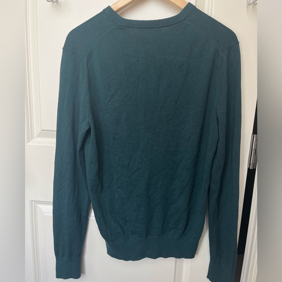 Banana Republic Green V-Neck Sweater - Picture 2 of 3